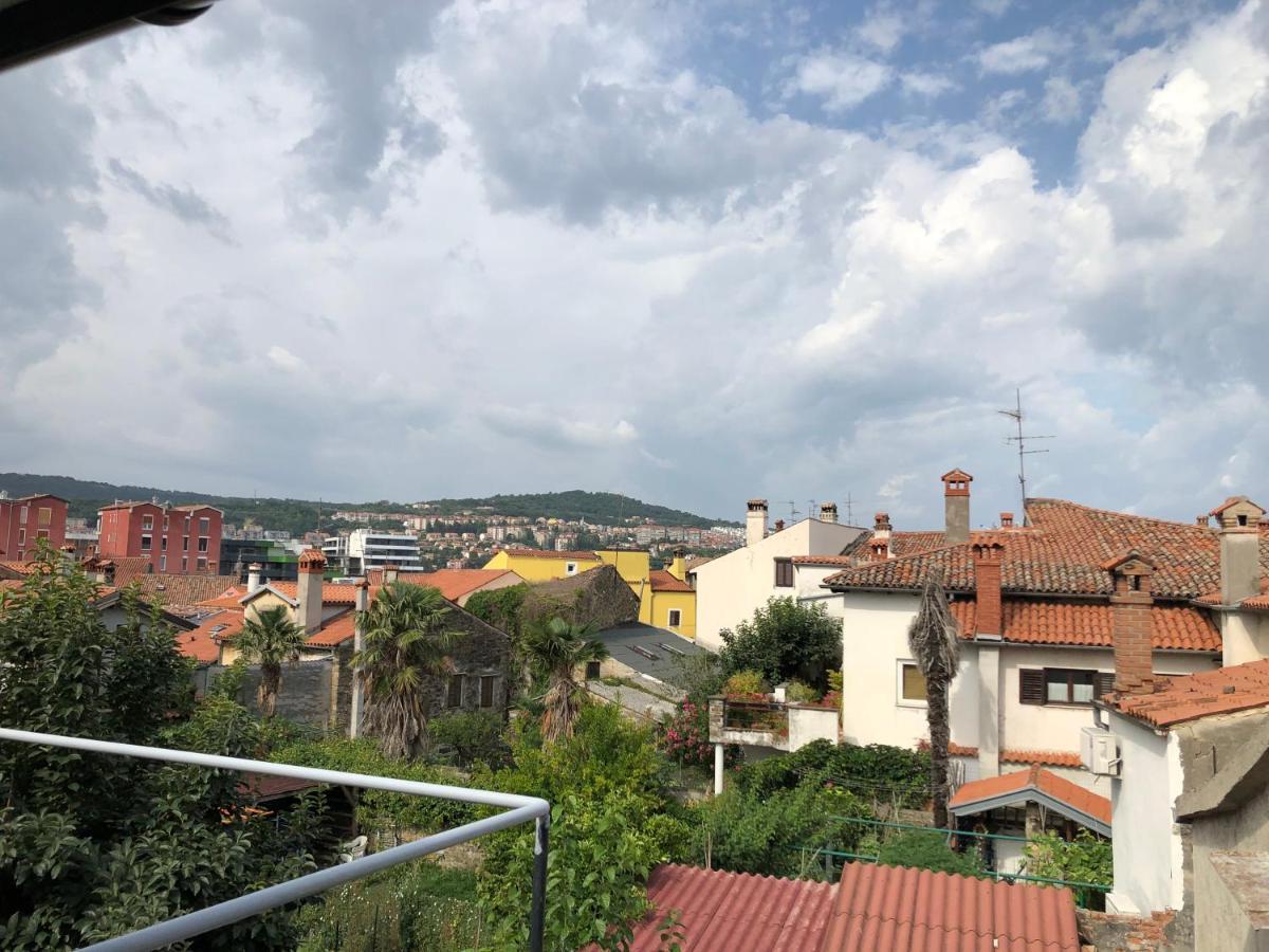Apartmaja Eva&Pia Koper Bagian luar foto