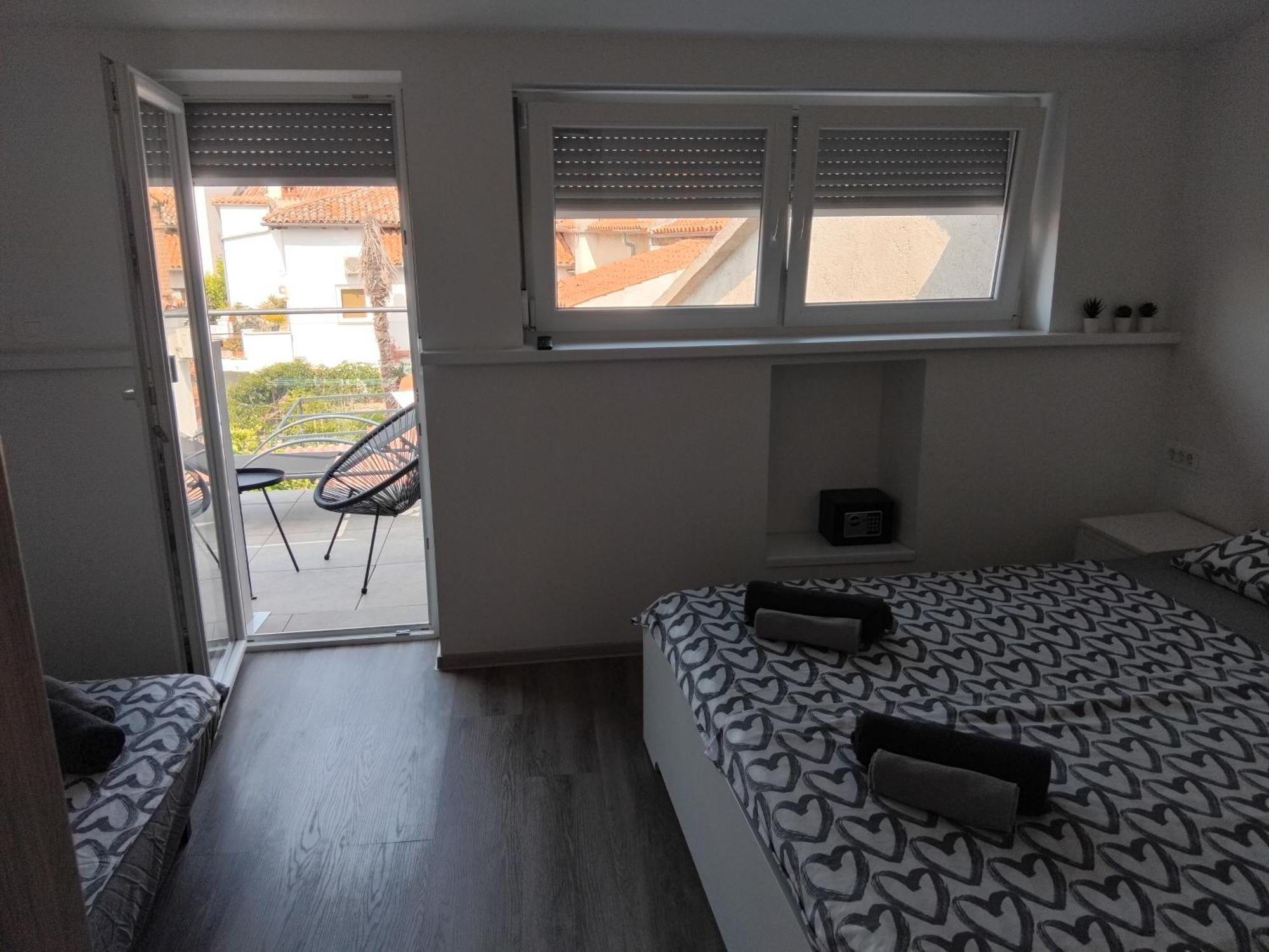 Apartmaja Eva&Pia Koper Bagian luar foto